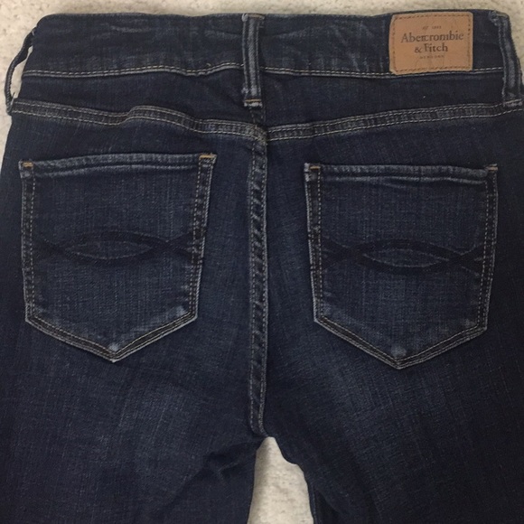 Dark blue distressed jeans - Picture 5 of 5